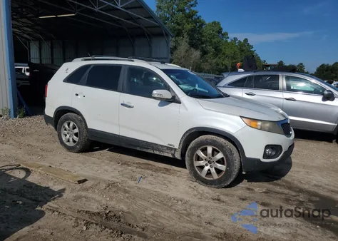 2012 Kia Sorento Base from USA, damaged, VIN 5XYKTDA69CG214039